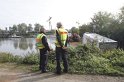 LKW faehrt in den Rhein Langel Hitdorf Faehre P491